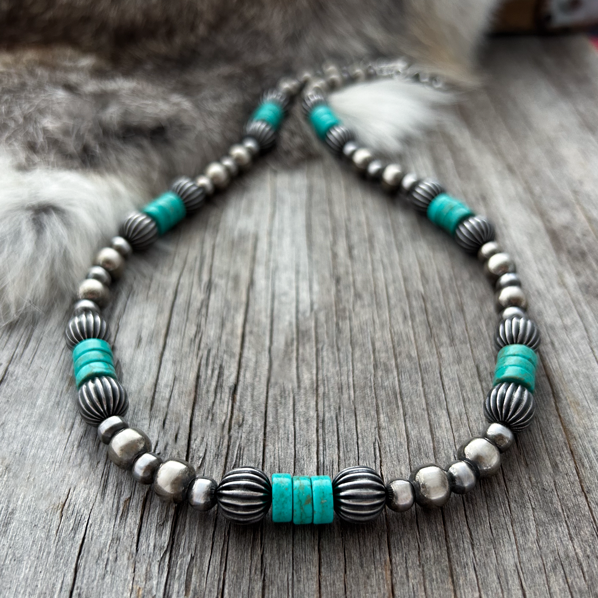 Anom.｜Silver925 Navajo Pearl Turquoise Navajo Pearl Handmade Necklace ~ Turquoise and Pumpkin Beads
