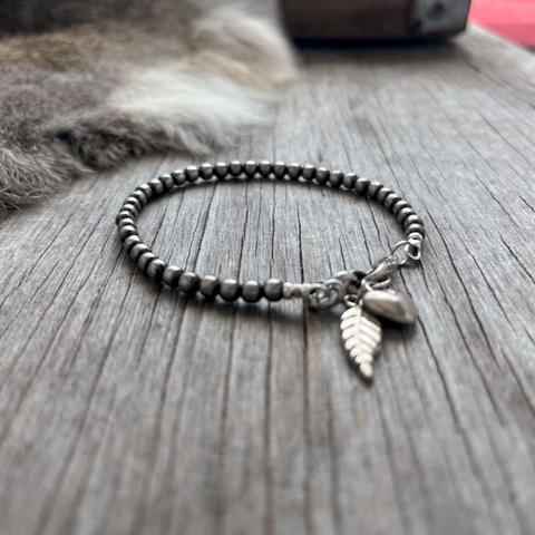 Navajo Pearl Handmade Petite Sweet Bracelet ~ All 4mm German Silver Beads!